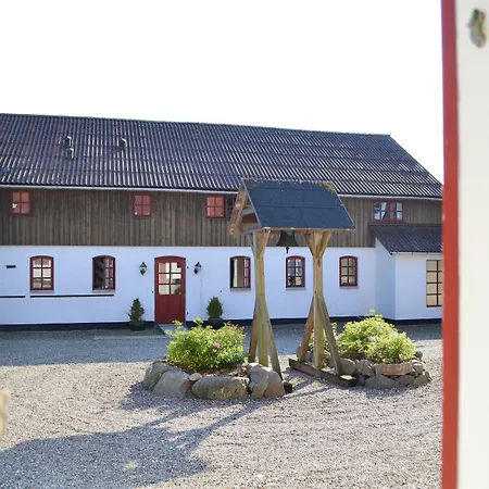 Als Kloster - Det Hyggelige Gardhotel Hotel 3*